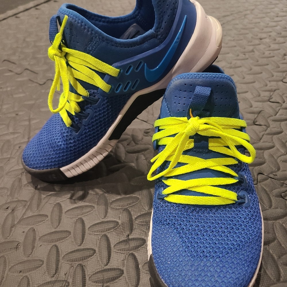 Nike Metcon Free Shoes
